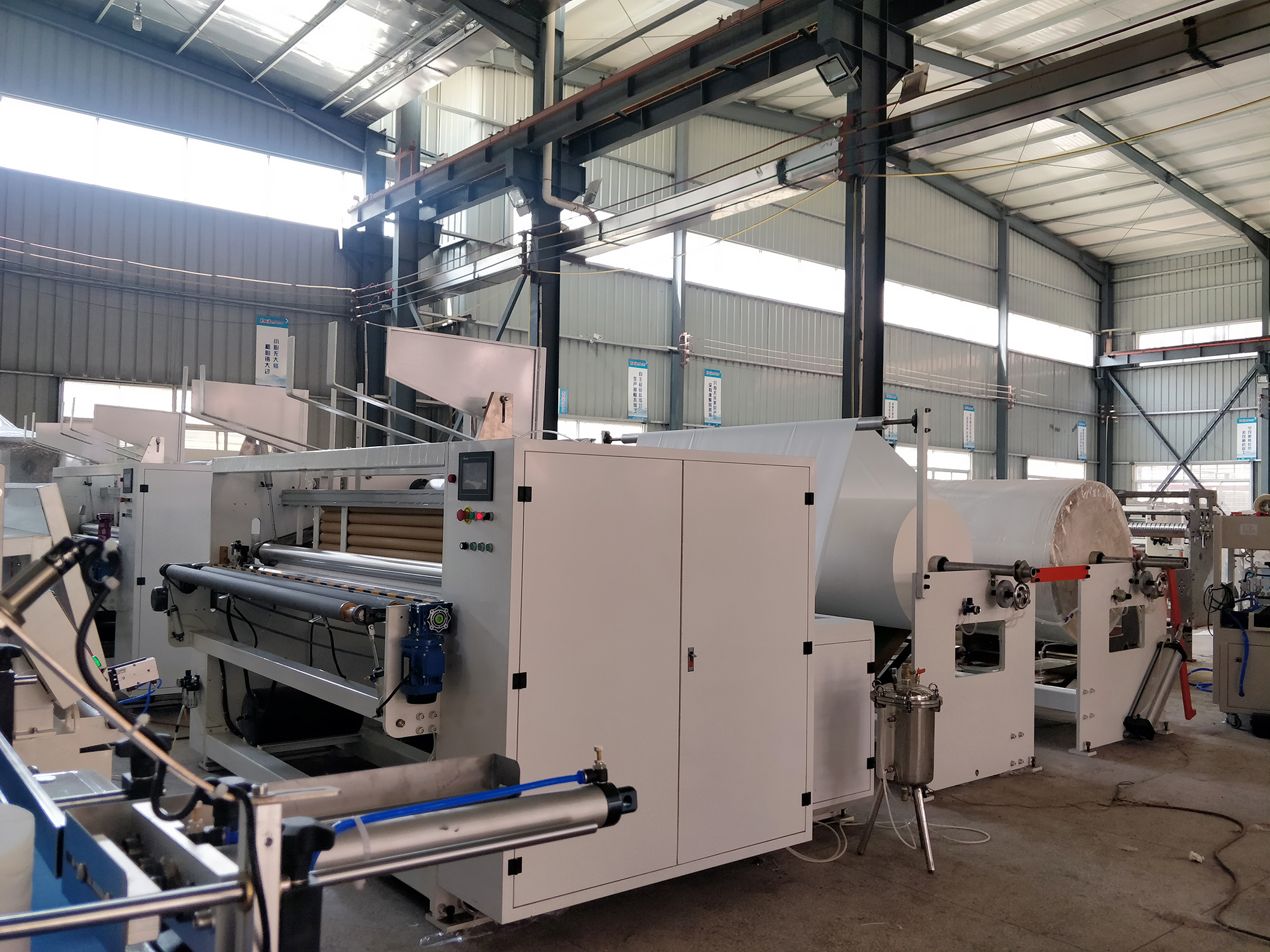 Factory Price Small Bobbin Toilet Paper Roll Machine